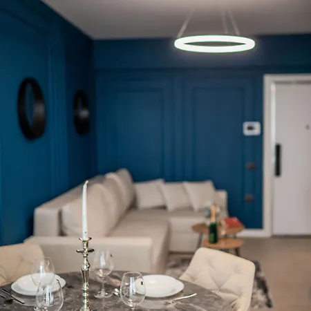 Daire Royal Blue In Odyssey Spa&pool