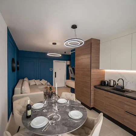 Apartament Royal Blue In Odyssey Spa&pool Mamaja