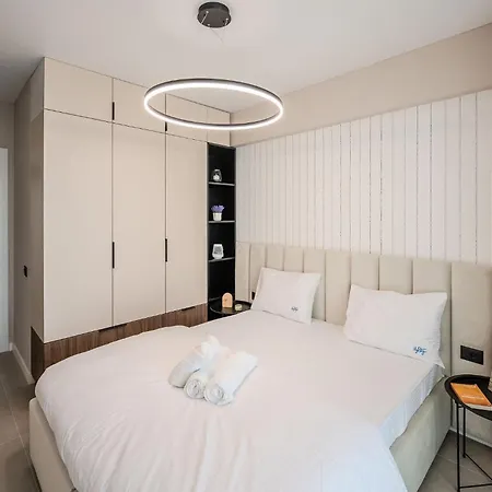 Royal Blue In Odyssey Spa&pool